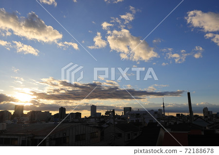 黎明/雲彩/東京晴空塔[東京足立區] 72188678