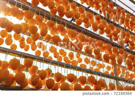 山梨的美味露露柿子 72189364