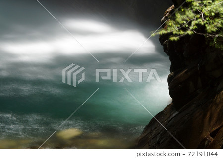 鳥取四個季節散步大山瀑布 72191044