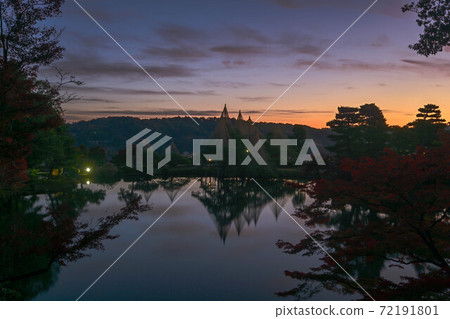 兼六園的日出 兼六園的日出 72191801