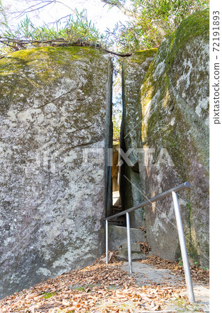 [Yamanashi Prefecture] Ishiwari Shrine 72191893