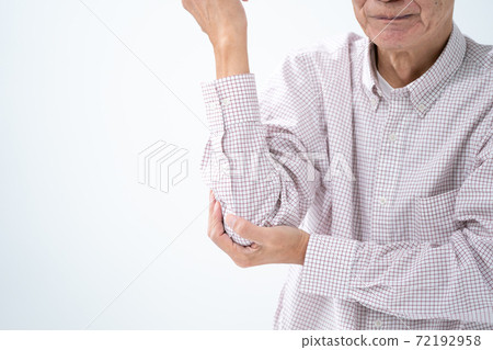 肘關節疼痛老人 72192958