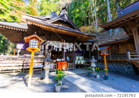[Yamanashi Prefecture] Arakura Fuji Sengen Shrine 72195763
