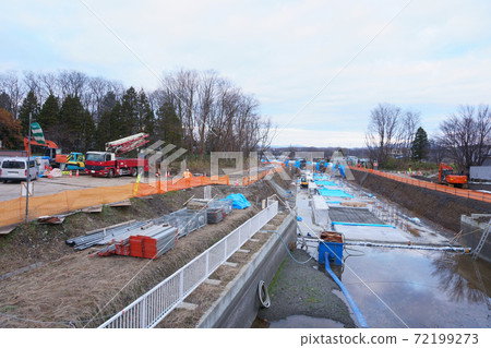 水路施工現場 72199273