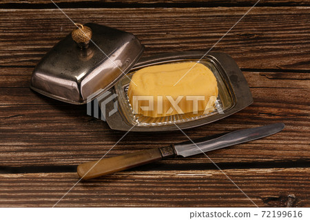 Butter in a retro butter dish Butter in a retro butter dish 72199616