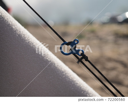 Image of tarp setup rope and free hardware Image of tarp setup rope and free hardware 72200560