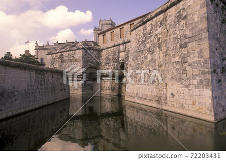 CUBA HAVANA CITY CASTILLO MORO 72203431