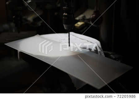 Drilling work in plastic Drilling work in plastic 72205986