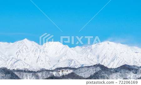 冬天的白馬山(來自長野縣小川村) 冬天的白馬山(來自長野縣小川村) 72206169