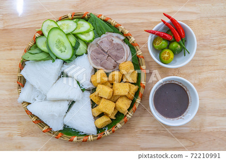 Delicious Bun Dau Mam Tom, Vietnam famous ethnic cuisine Delicious Bun Dau Mam Tom, Vietnam famous ethnic cuisine 72210991
