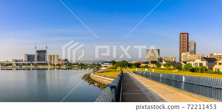 Morning scenery of Mishima water area (Aitaka Bridge / Island City) Panorama [Higashi-ku, Fukuoka City] 72211453