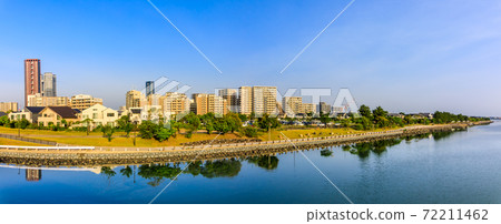 三島水域（愛岡大橋/島市）的早晨風光[福岡市東區] 72211462