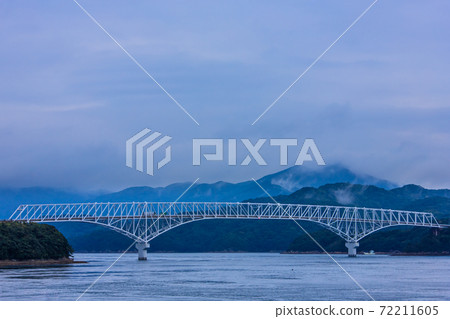 Wakamatsu Ohashi Shinkamigoto Goto Archipelago [Minamimatsuura District, Nagasaki Prefecture] 72211605