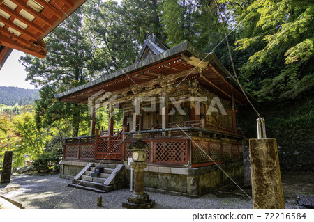 Danzan Shrine Main Shrine Sakurai City, Nara Prefecture 72216584