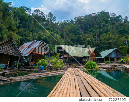Local hut on the surface of the lake (Khao Sok, Surat Thani Province, Kingdom of Thailand) Local hut on the surface of the lake (Khao Sok, Surat Thani Province, Kingdom of Thailand) 72227305