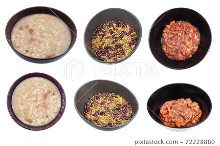 set of beans dishes in black bowls isolated 72228880