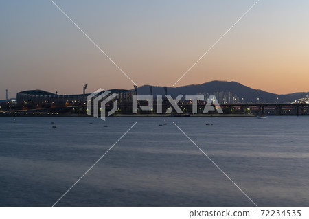 Building, Han River, Seoul Building, Han River, Seoul 72234535