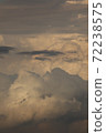 雲 72238575