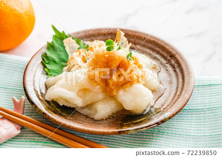 Kuni mochi 72239850