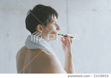 Toothpaste of a man 72239919