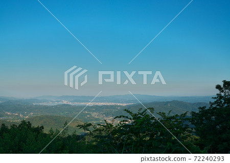 《Hiroshima Prefecture》 On a sunny day, the scenery seen from the Green Line 《Hiroshima Prefecture》 On a sunny day, the scenery seen from the Green Line 72240293