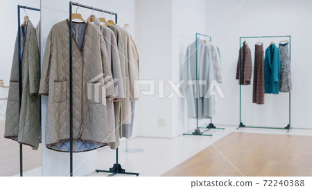 Image of apparel shop 72240388