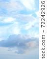 Sky, clouds, wind and [vertical composition] 72242926