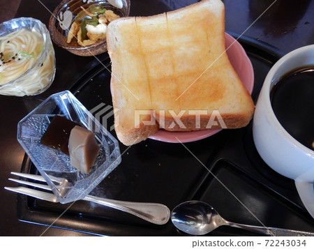 早間咖啡 72243034