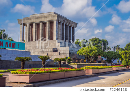 Ho Chi Minh mausoleum in Hanoi, Vietnam 72246118