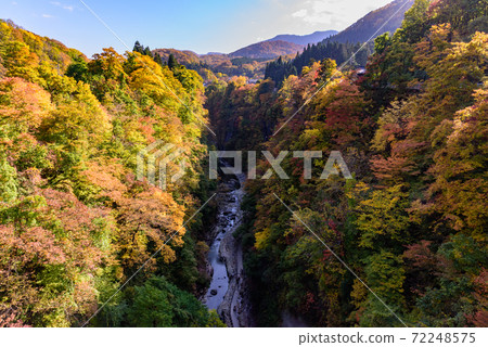 Fall of God in autumn Fall of God in autumn 72248575