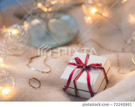 Gift / present box for autumn / winter accessories. Image of gift. Gift / present box for autumn / winter accessories. Image of gift. 72248981