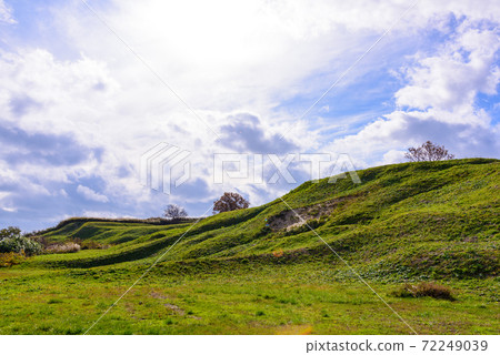 Wakimoto Castle Ruins Wakimoto Castle Ruins 72249039