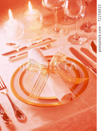 Table setting 72258815