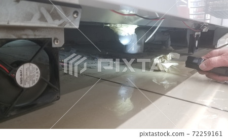 Dirty on the back of the machine Dirty on the back of the machine 72259161