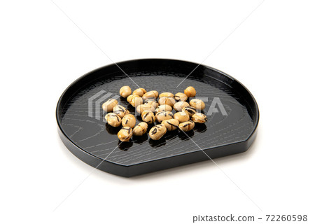 Bean confectionery 72260598