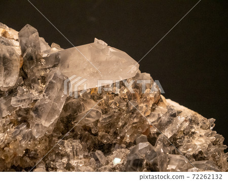 Group crystals of crystals mined in the United States Group crystals of crystals mined in the United States 72262132