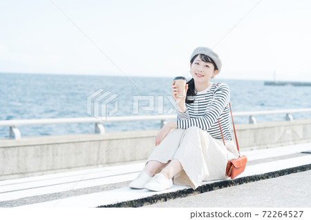 婦女去旅行 婦女去旅行 72264527