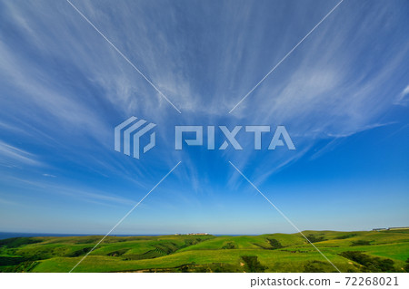 Earth and wind Earth and wind 72268021