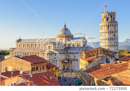 Duomo and the Leaning Tower - Pisa 72273800