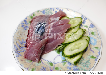 鰹魚生魚片 72277601