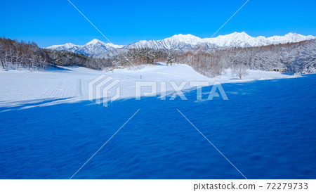 冬季中山高原（長野縣大町市） 72279733