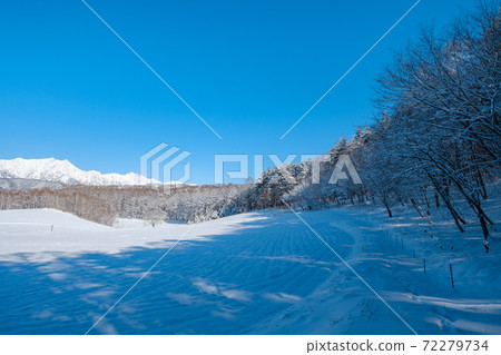 冬季中山高原（長野縣大町市） 72279734