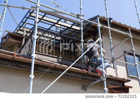 Housing scaffold 72282125