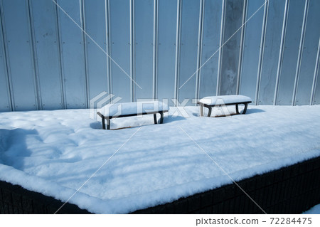 雪板凳 72284475