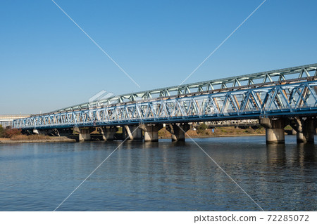 荒川銀行千代田線,常磐線冬季 荒川銀行千代田線,常磐線冬季 72285072