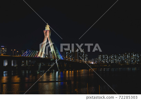 the nightscape, a watchman, night view 72285303