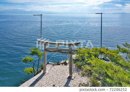 [Chikubu Island Chikubu Island Shrine (Ryu Shrine Miyazaki Torii)] Hayazaki-cho, Nagahama City, Shiga Prefecture 72286252
