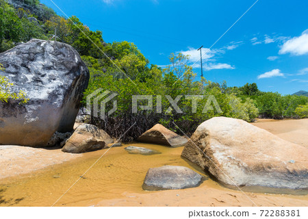 磁島馬蹄灣 72288381