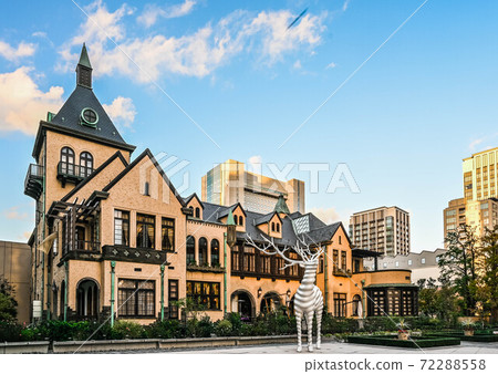 Akasaka Prince Hotel Old Building Former Lee Royal Residence 72288558