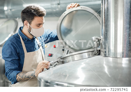 Fermentation and beverage production in modern plant 72295741